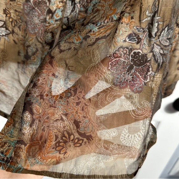 Coldwater Creek sz. L (14-16) sheer blouse, button front, brown floral, fall - Picture 9 of 12